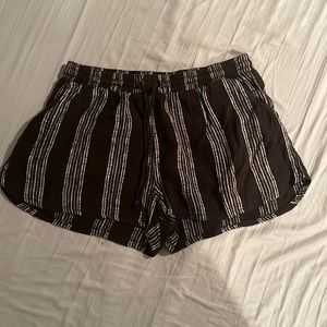 Small, Universal Thread, Black and White Stripped Shorts